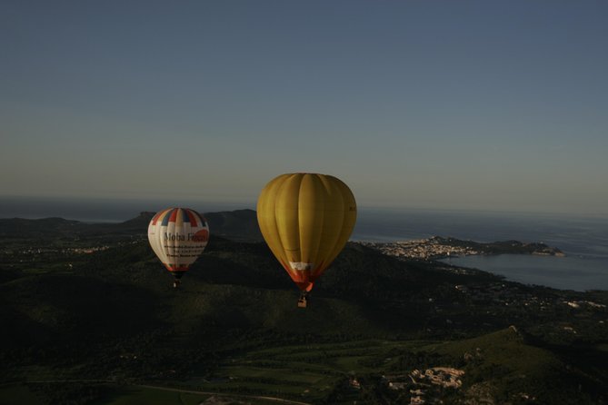 Sunrise and Sunset Experience Hot Air Balloon Ride Mallorca - What to Wear and Bring (So You Don’t Hate the Ground Part)