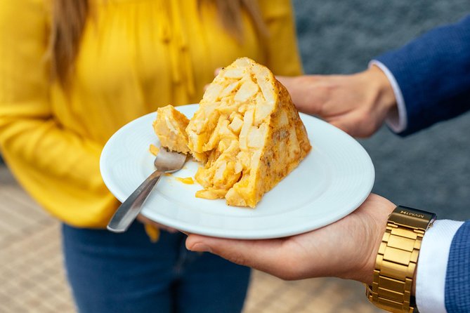 The Award-Winning PRIVATE Food Tour of Mallorca: The 10 Tastings - Walking comfort in Palma: shoes matter more than you think